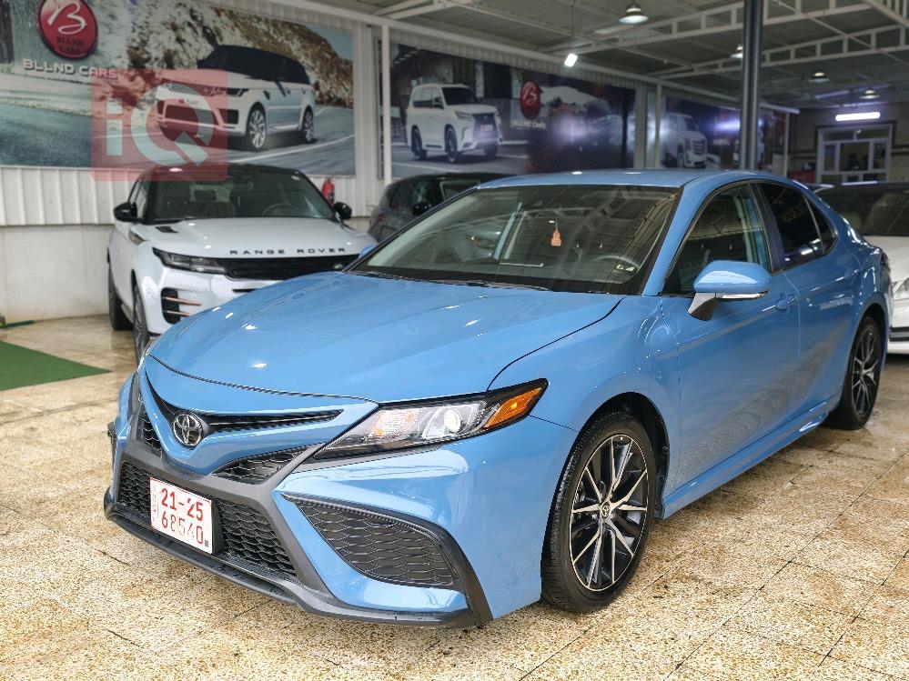 تۆیۆتا کامری